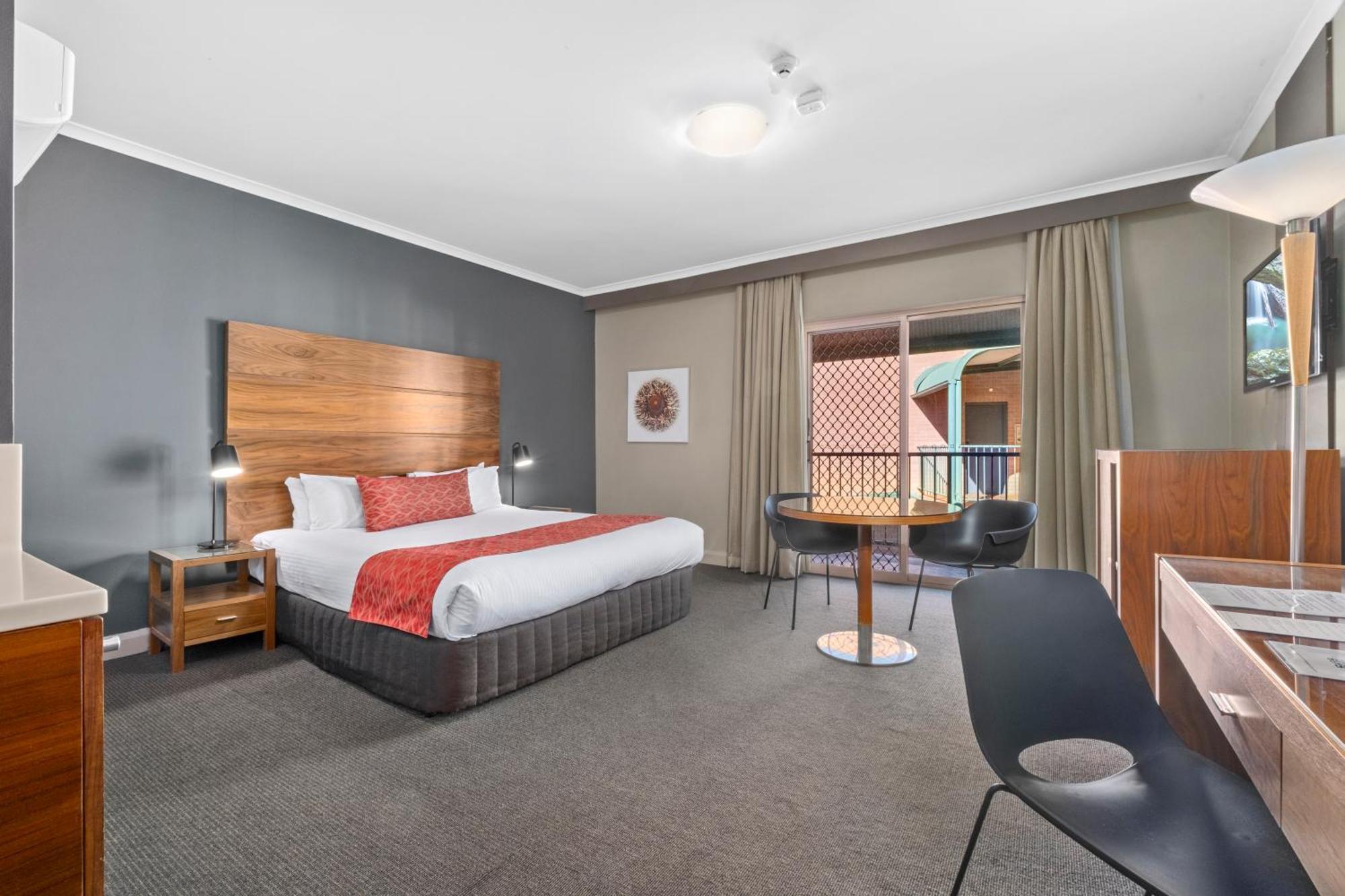 Quality Hotel Dickson Canberra Exterior foto